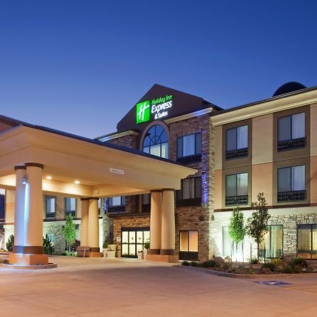Holiday Inn Express Richfield By Ihg Buitenkant foto