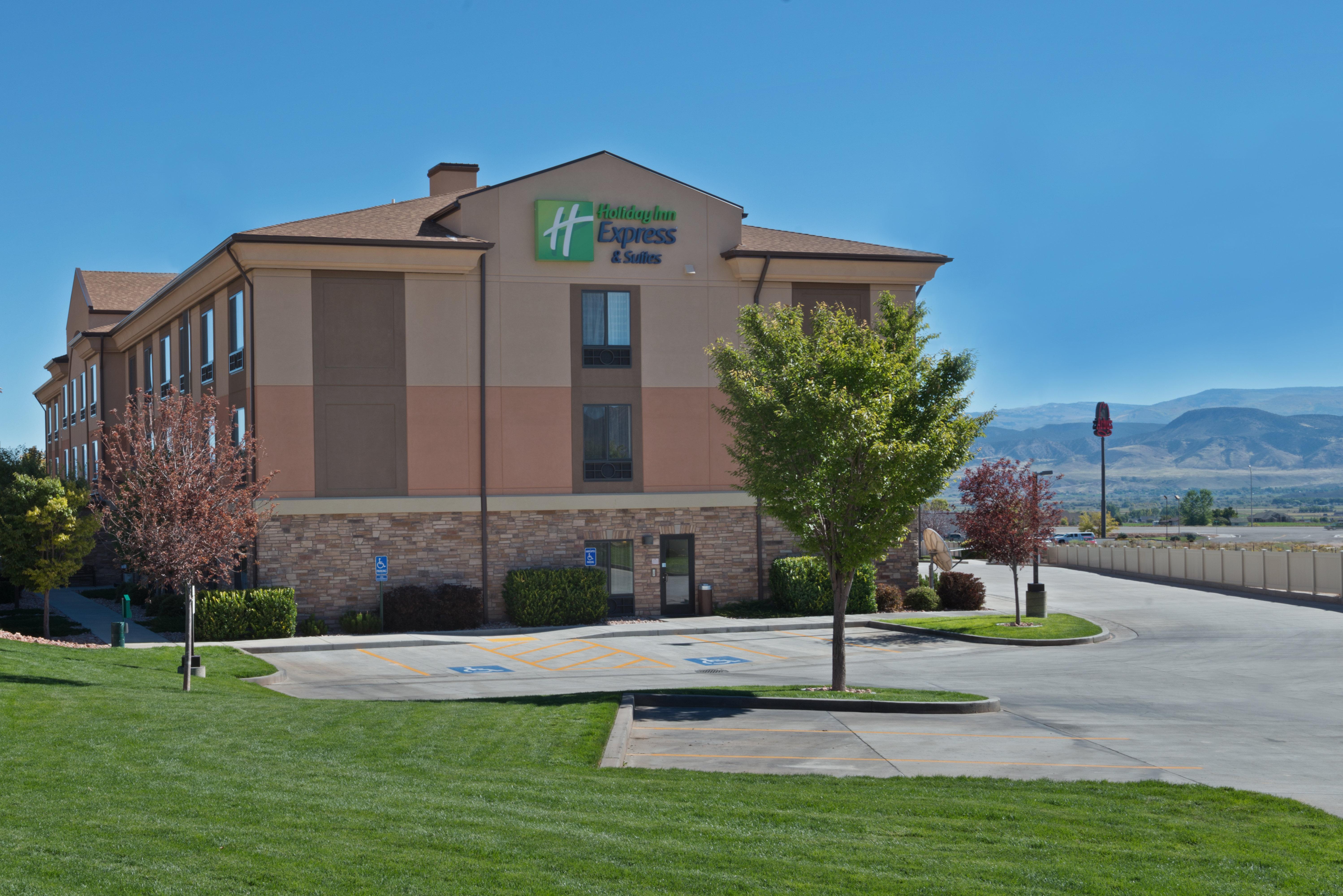 Holiday Inn Express Richfield By Ihg Buitenkant foto