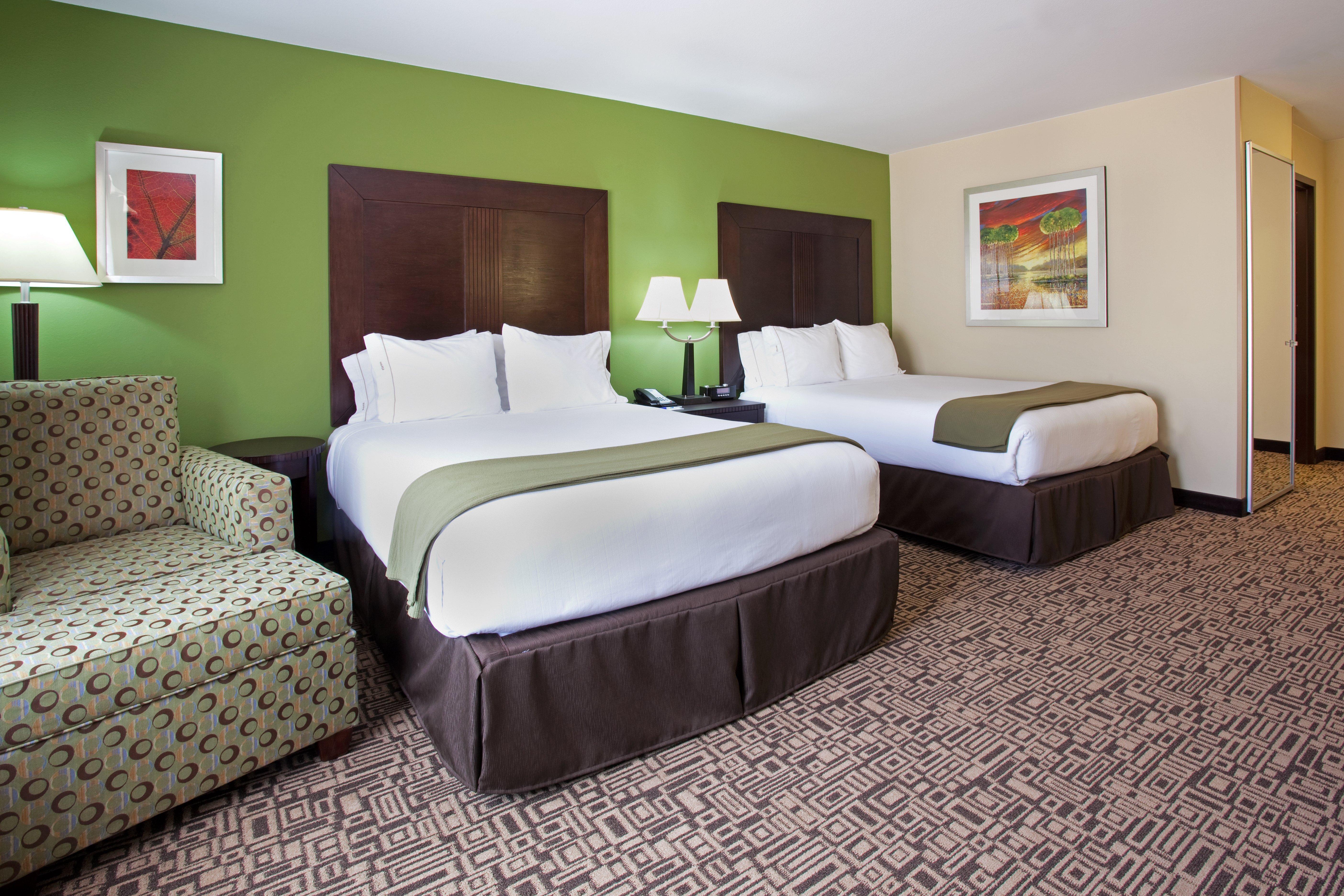 Holiday Inn Express Richfield By Ihg Buitenkant foto