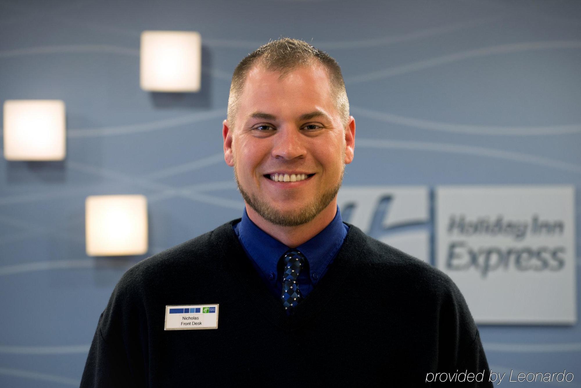 Holiday Inn Express Richfield By Ihg Buitenkant foto