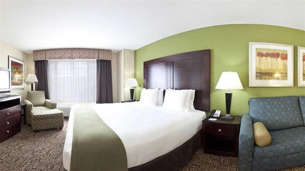 Holiday Inn Express Richfield By Ihg Buitenkant foto